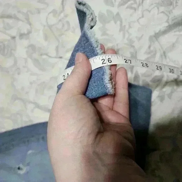 Kancan light wash distressed skinny jeans! - Picture 7 of 8